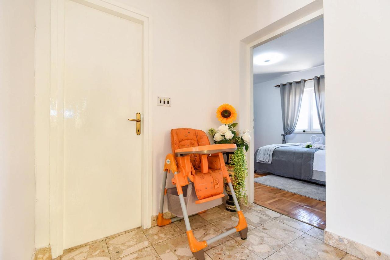 Lana Apartman Zadar Exteriör bild
